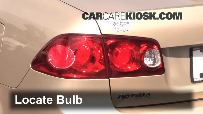 2007 Kia Optima EX 2.4L 4 Cyl. Lights Tail Light (replace bulb)